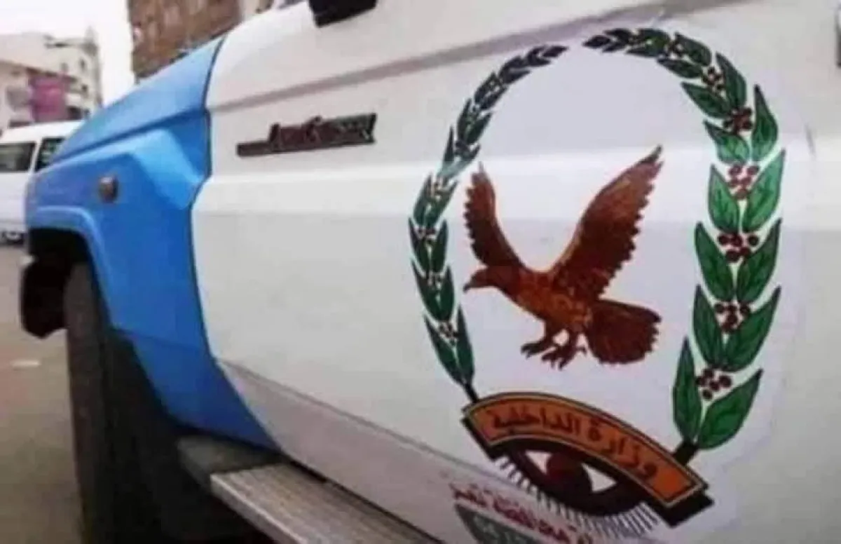 شرطة تعز تضبط مطلوبا بقضية قتل  نقيب وآخر بقضايا إطلاق نار