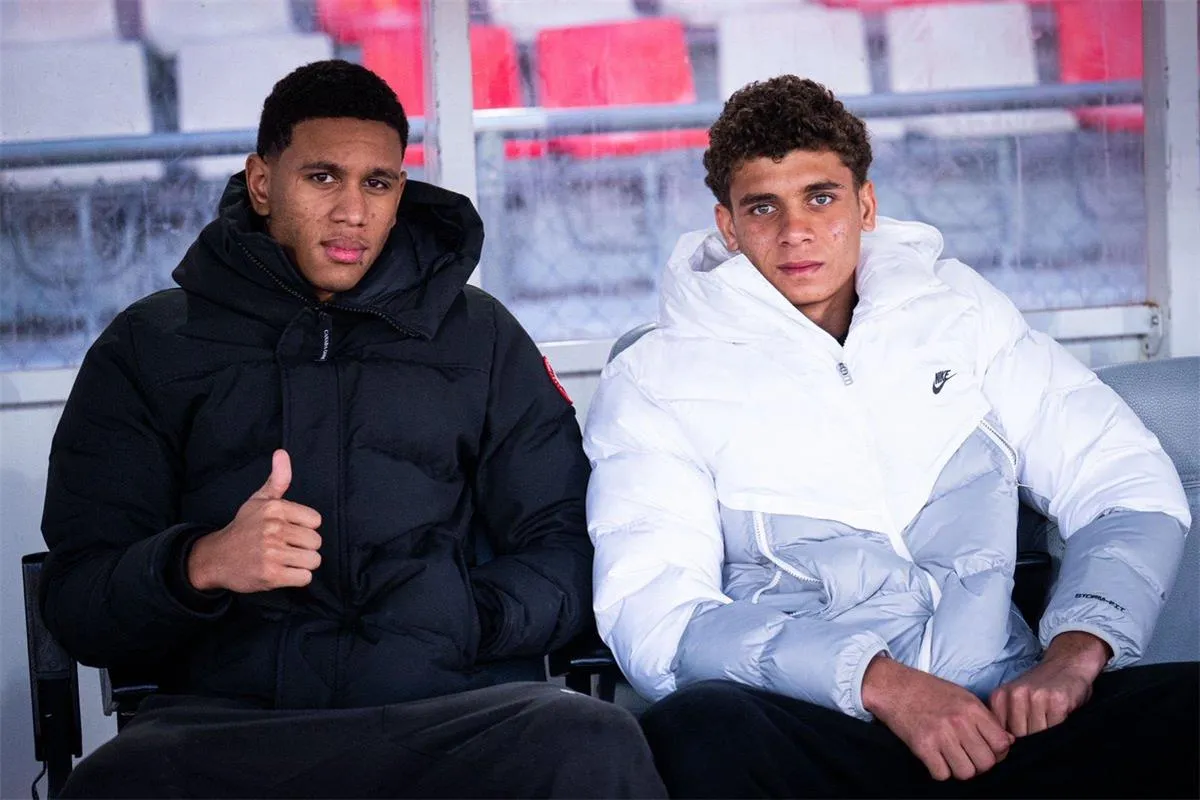 مدرب برشلونة أتلتيك يكشف هدفه من الصفقات الجديدة أبرزها حمزة عبد الكريم