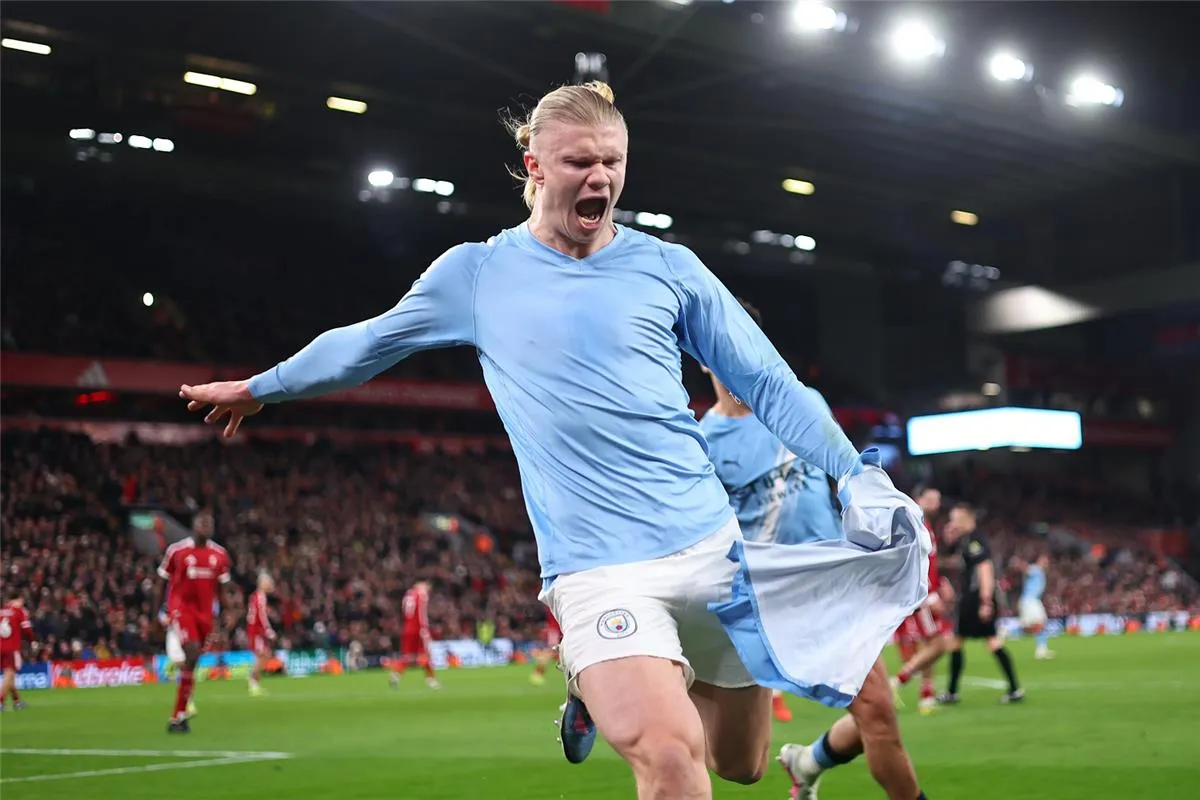 روني يكشف سر أداء هالاند 