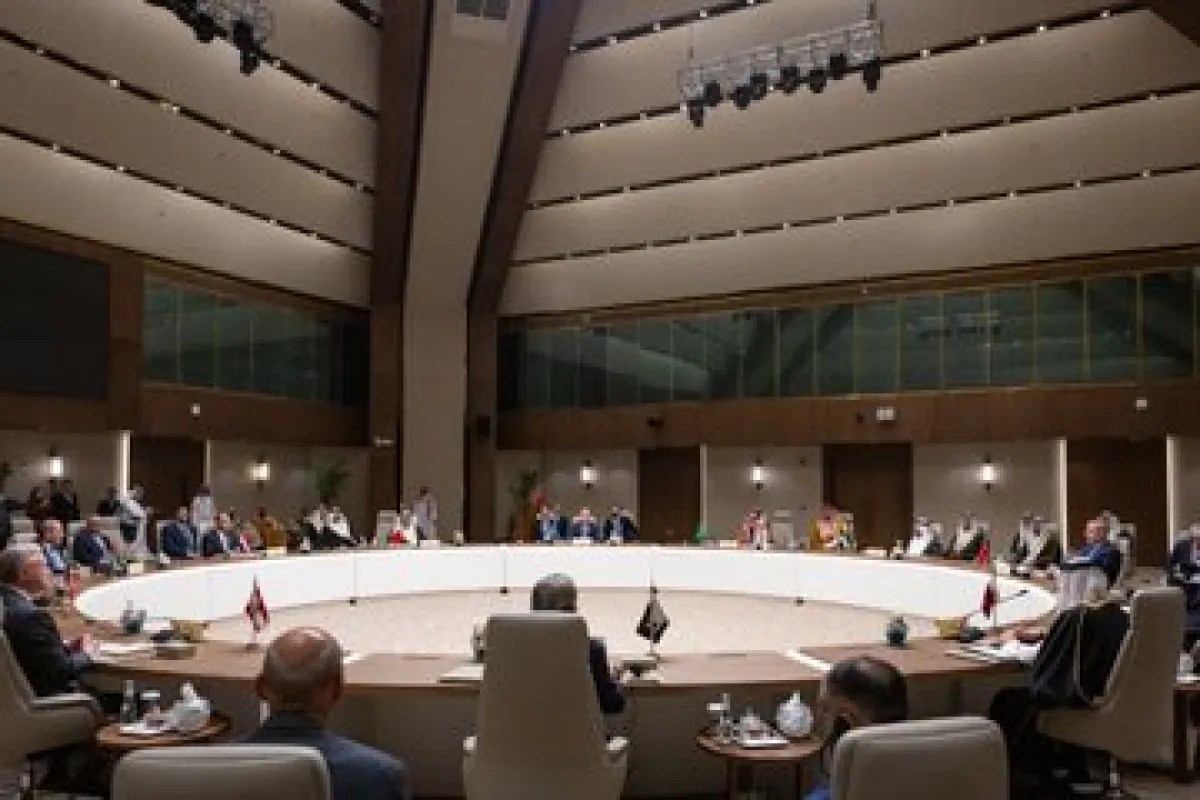 بيان مشترك لوزراء خارجية دول عربية وإسلامية يدين الاعتداءات الإيرانية ويطالب بوقف فوري