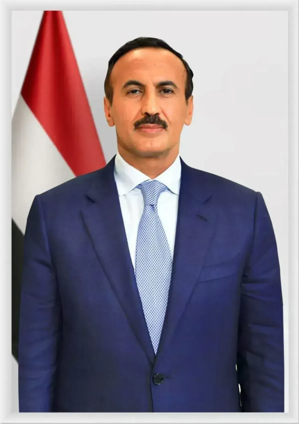 وكالة "خبر" تهنئ نائب رئيس المؤتمر الشعبي العام أحمد علي عبدالله صالح وجميع أبناء الشعب اليمني بمناسبة عيد الفطر المبارك