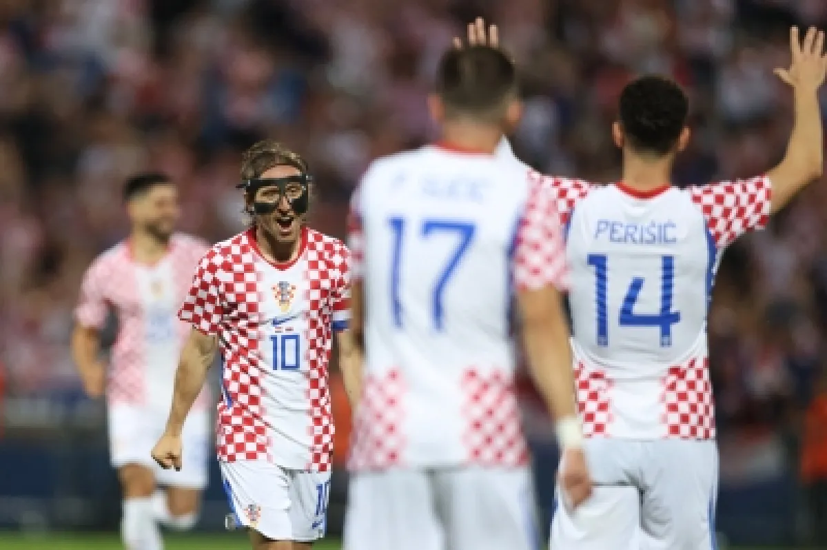 كرواتيا تنتصر ودياً على سلوفينيا بهدف مودريتش وباشاليتش