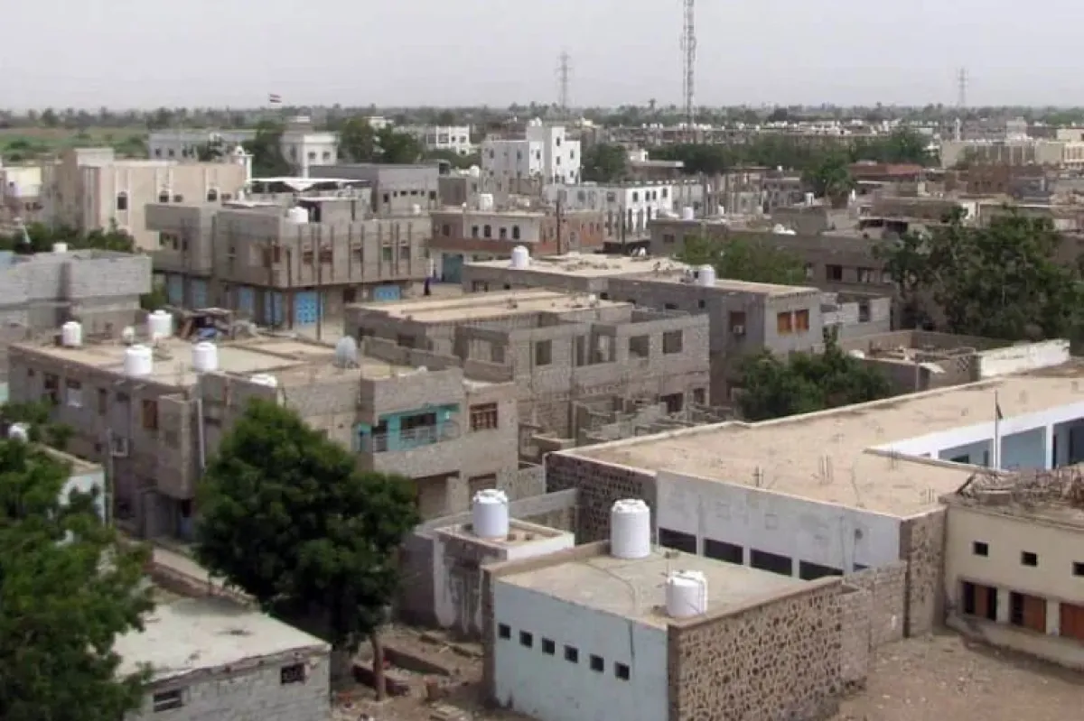 مقتل شخص وإصابة أربعة آخرين في انفجار قنبلة بلحج