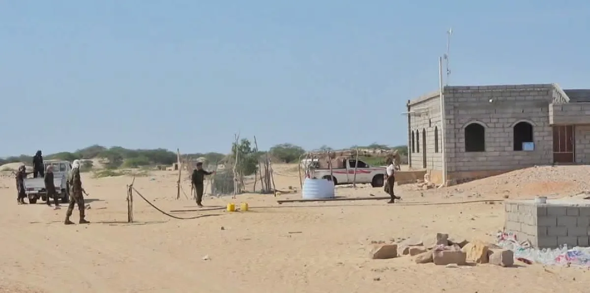 أبين.. حملة أمنية تداهم أوكار المهربين في مديرية أحور الساحلية