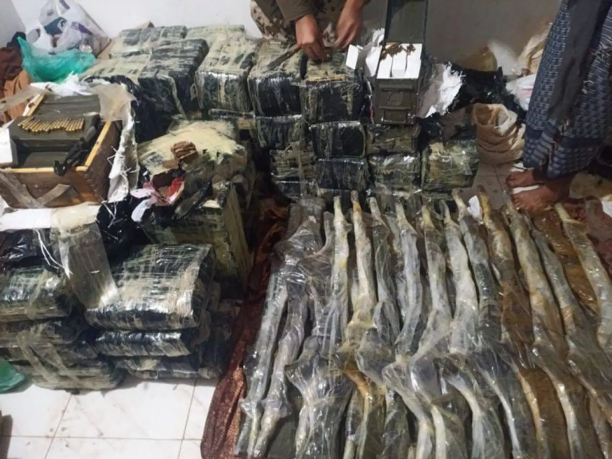 خفر السواحل اليمنية: تهديد مليشيا الحوثي في باب المندب يتجاوز استهداف السفن إلى التهريب والرصد